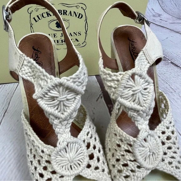 LUCKY BRAND women's neutral cream macrame canvas crochet wedge sandals, size 8 - Picture 8 of 12